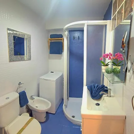 Апартаменти Nogalera Begona A Modern In The Center Of